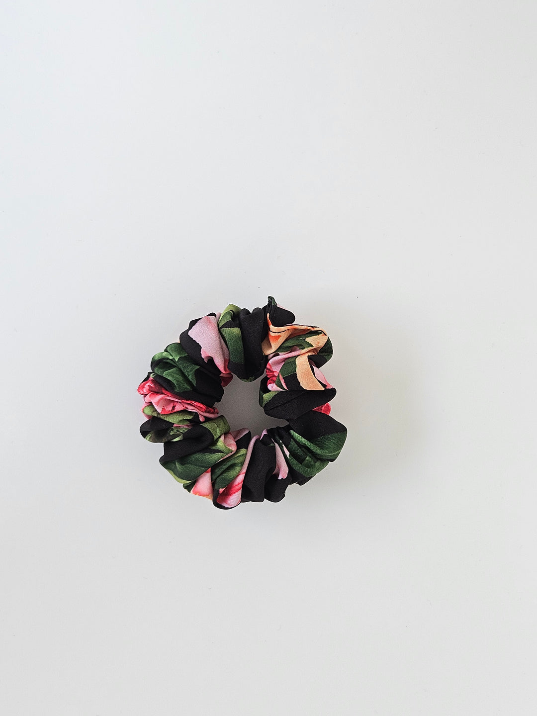 Print Satin Scrunchie Black