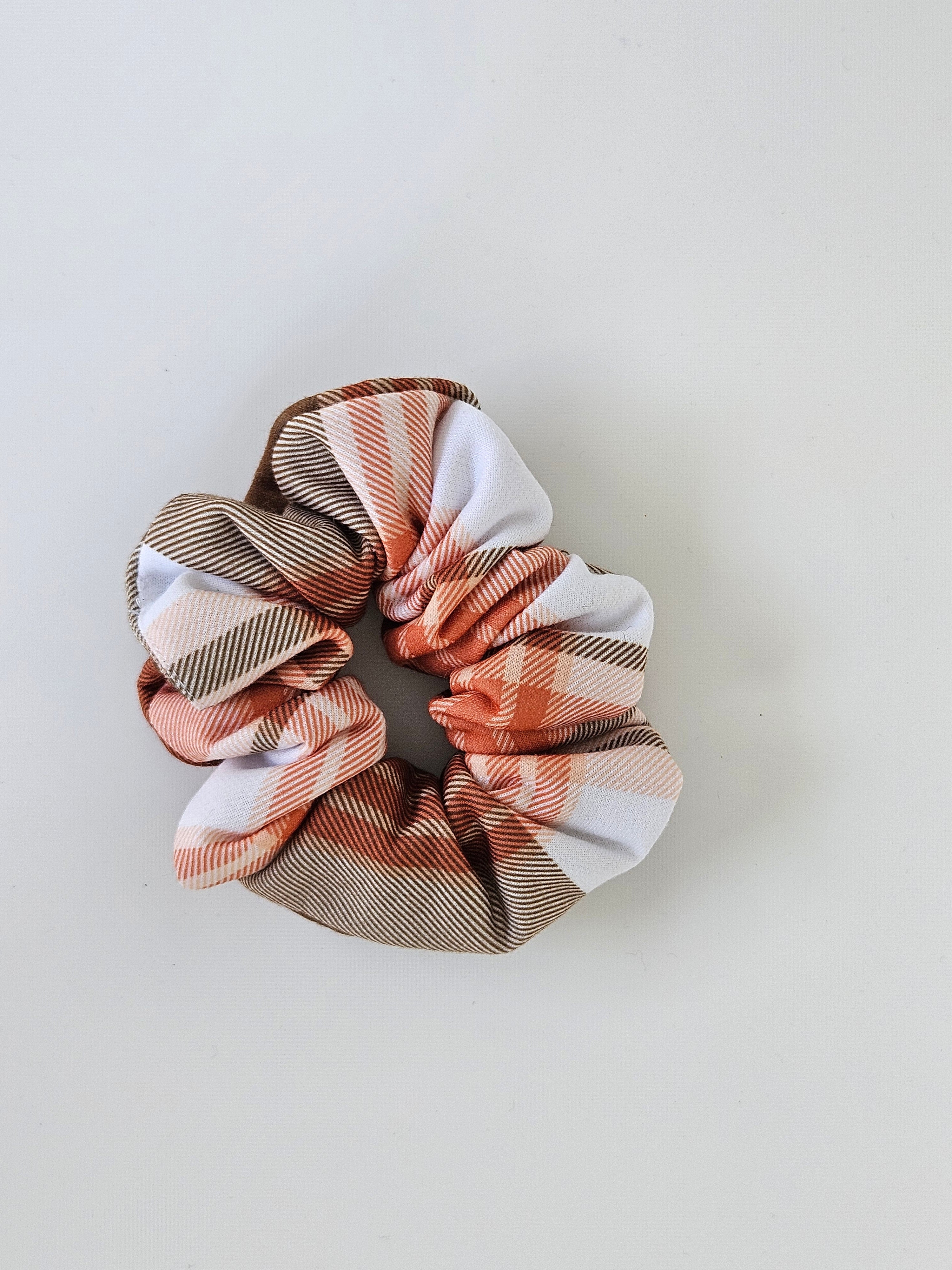 Plaid Scrunchie Red