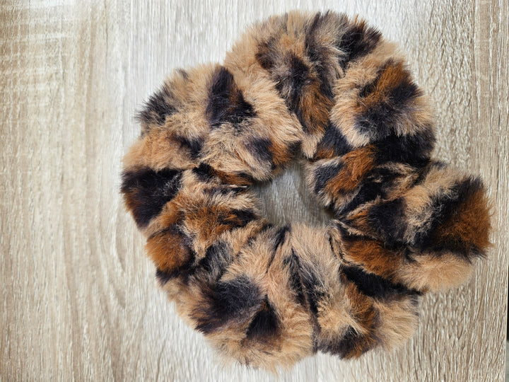 Teddy Fluffy Scrunchie Tan Print