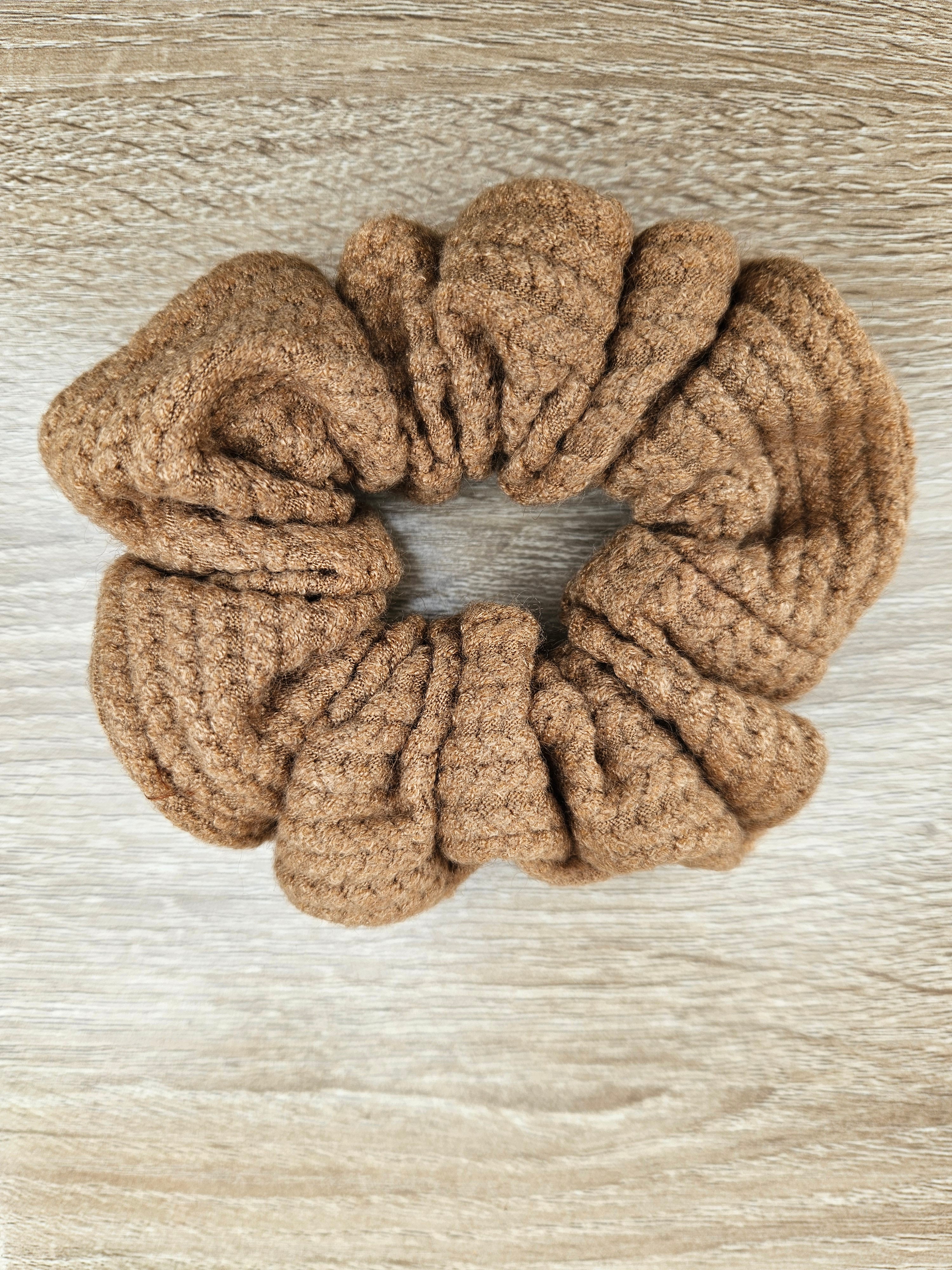 Jessica Textured Scrunchie Cream