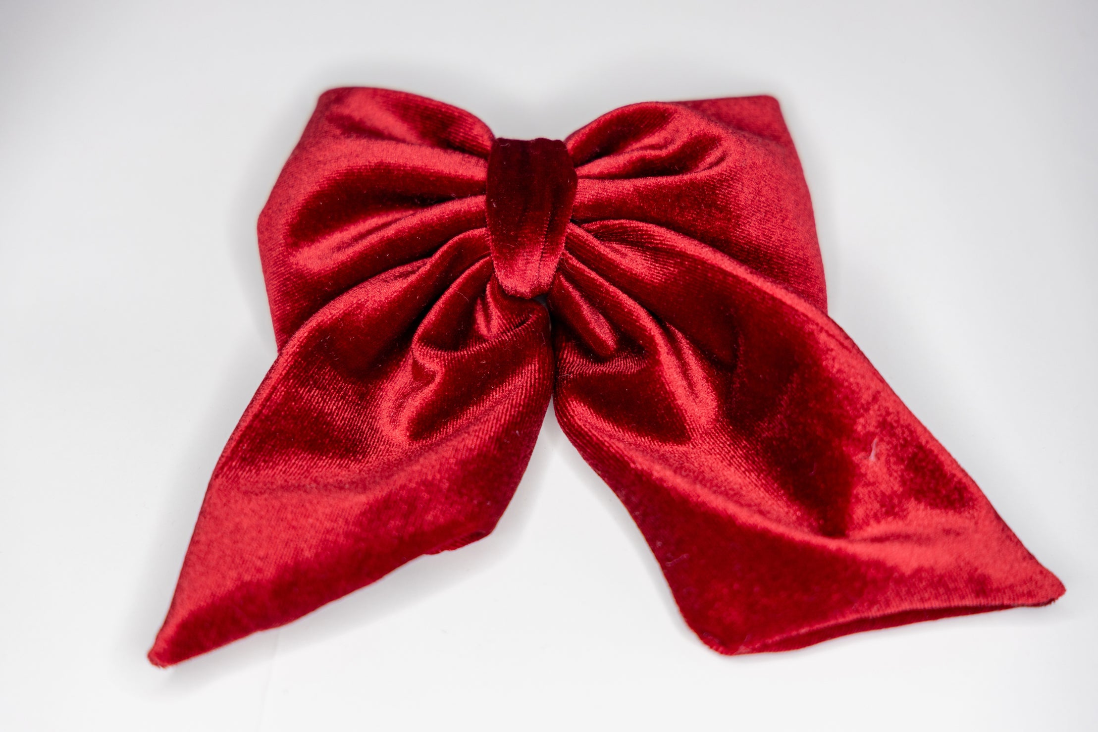 Ruby bow